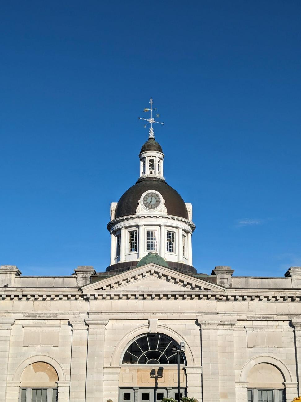 Quinto f'Harverse Contact